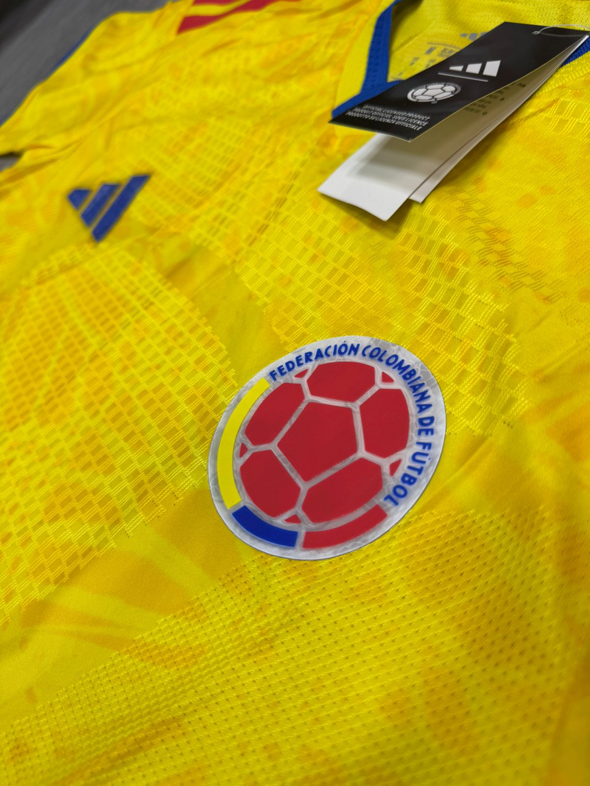 Camiseta local Colombia 2026
